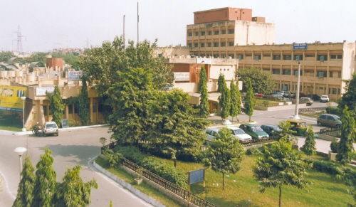 Lal Bahadur Shastri Hospital