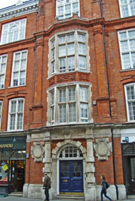 St Peter's Hospital